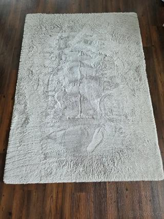 Koberec 140x200 šedý