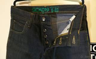 Nové jeans Pull&Bear