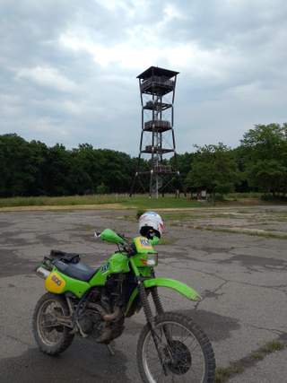 Kawasaki klr 600