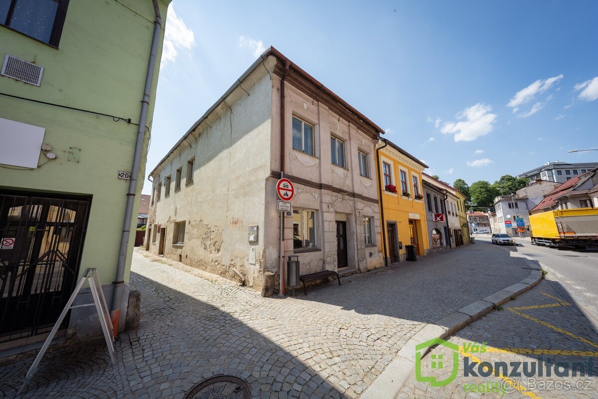 Prodej komerčního domu 222 m², Velké Meziříčí, ev.č. 01240