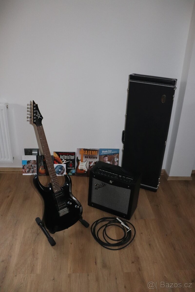 Kytara Cort X-1, Superstrat-jako nová