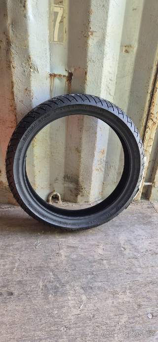 Nová pneumatika bridgestone 110/70-17