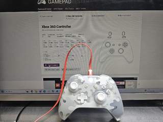 Xbox Wireless Controller – Arctic Camo (Po servisu)