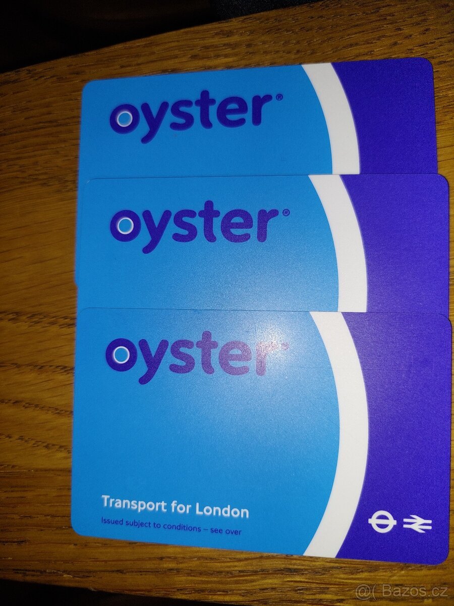 Tři Londynské Oyster card.