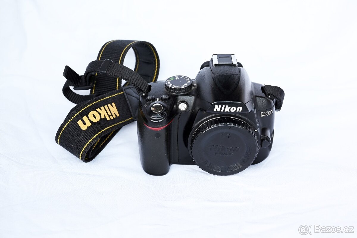 Nikon D3000
