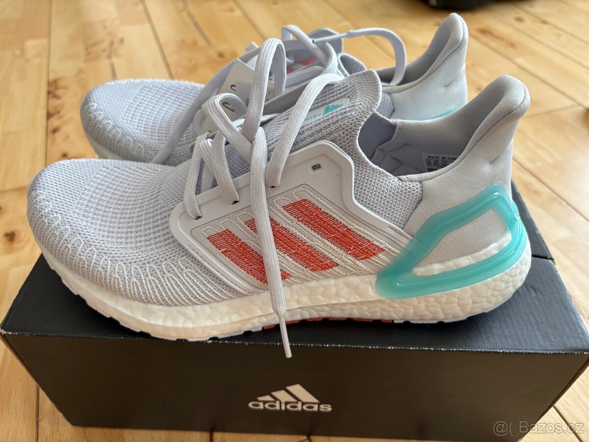Nové běžecké boty Adidas Ultraboost vel. 42 a 2/3