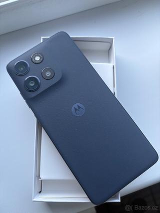 Nový telefon Mororola