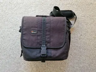 LOWEPRO NOVA 180 AW II