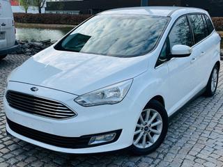 Ford Grand C-MAX 2.0 110KW MANUÁL BEZ ADBLUE 7MÍST SERVISKA