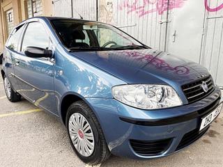 FIAT PUNTO 1.2i 44kw AUTOMAT 23.000KM 1.MAJ KOUPENO ČR