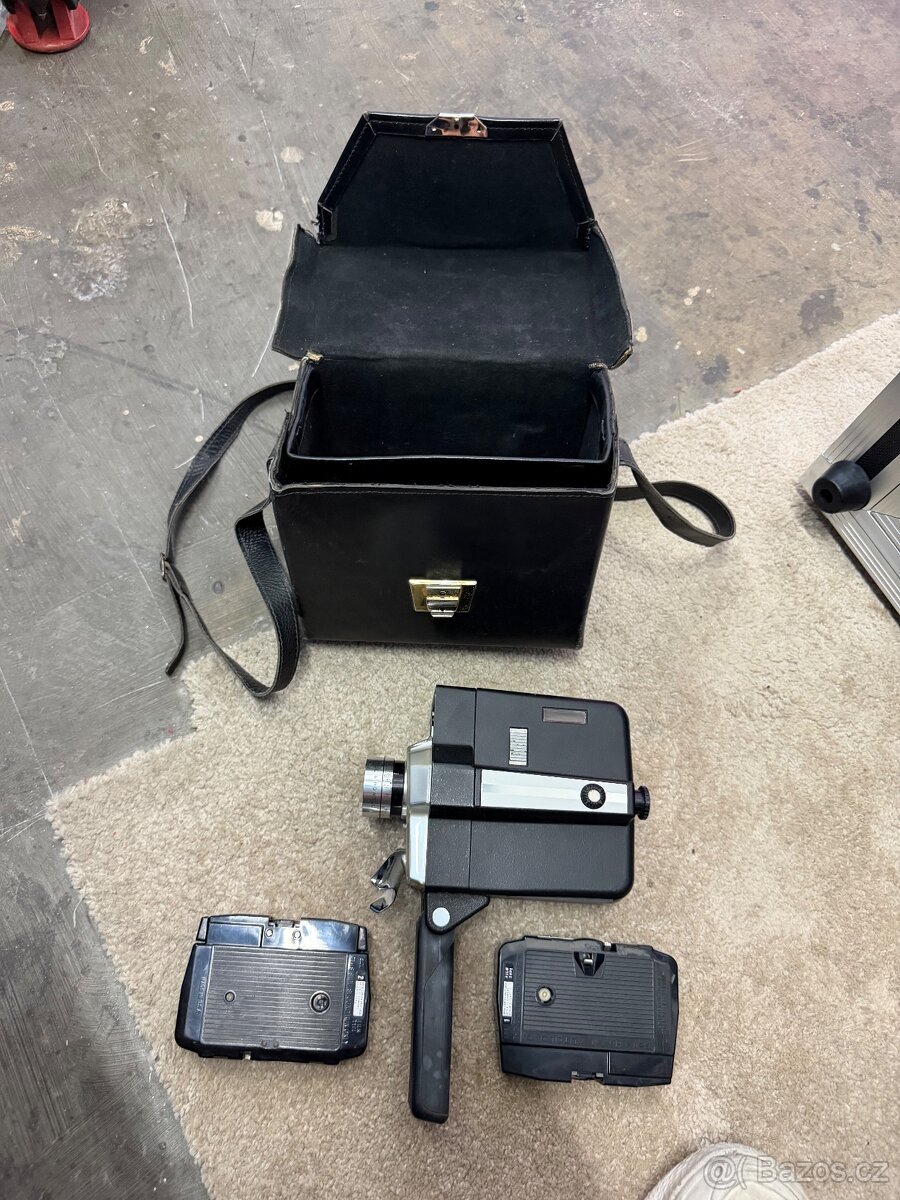 VINTAGE filmová kamera Bell & Howell 8mm