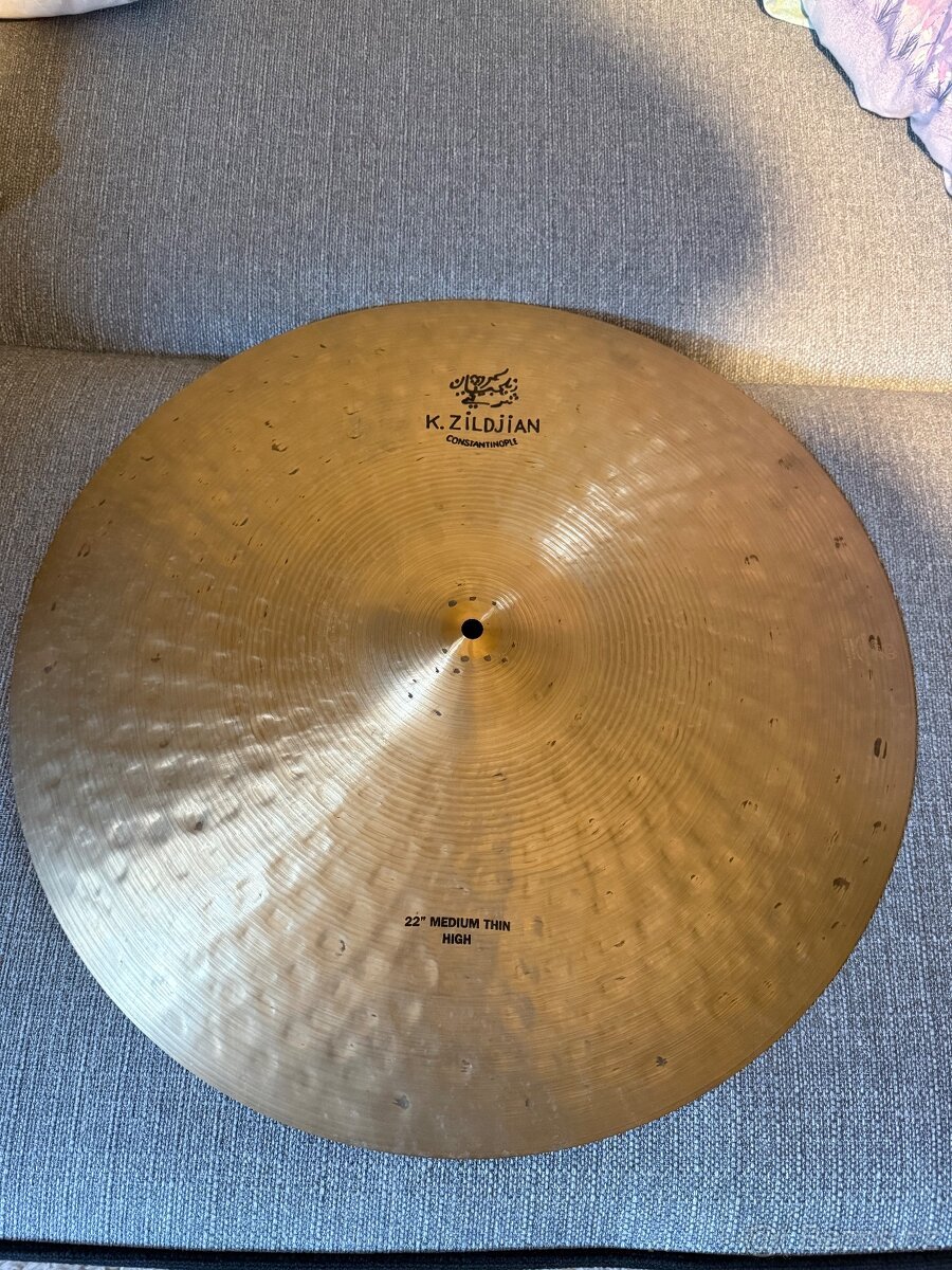 Zildjian K Constantinople 22' Medium Thin Ride High