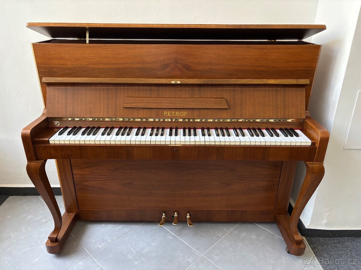 Piano PETROF 1986 – opus cca 390–405 tis.