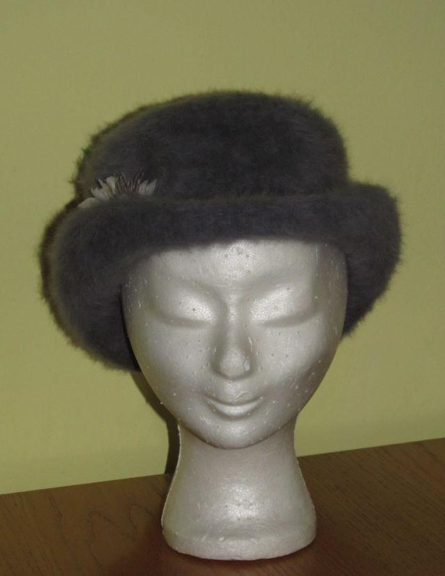 Dámský klobouček - obvod hlavy 56 cm