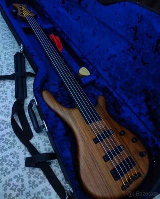 Mayones Be5 Fretless