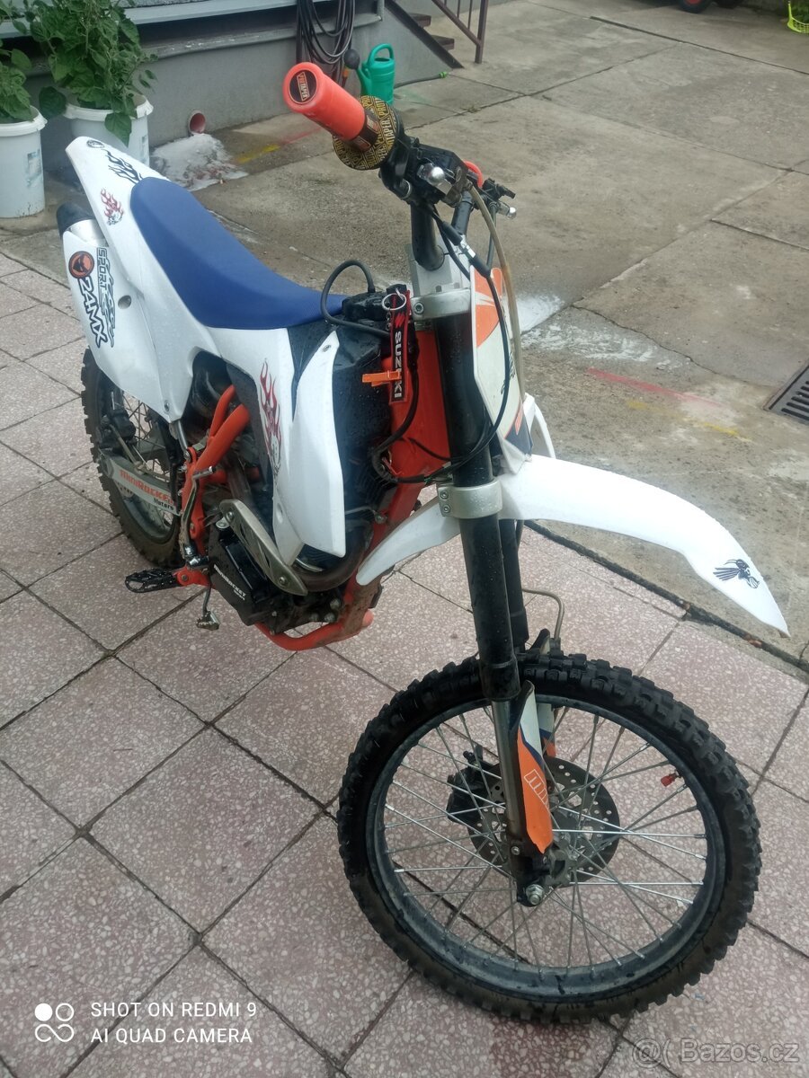 Minirocket Hurricane 150