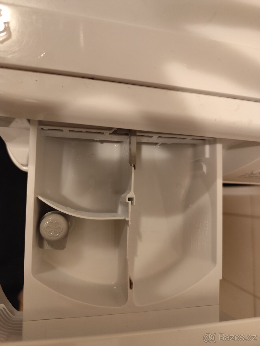 Práčka zánovní Whirlpool