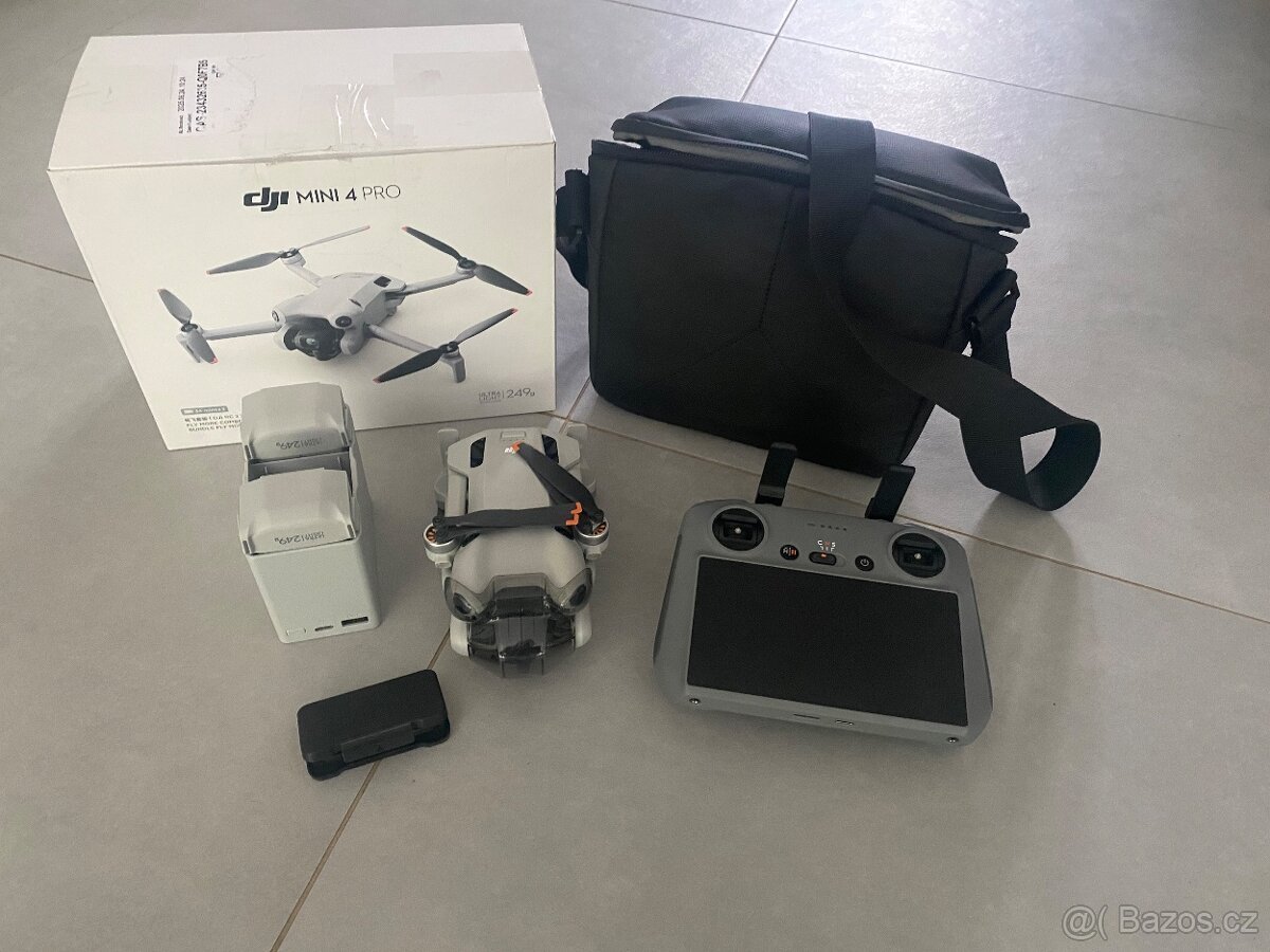 DJI Mini 4 Pro Combo zánovní - v záruce do 12/2027