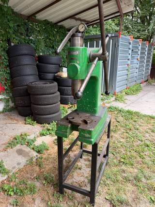 Hydraulický lis CTC 5