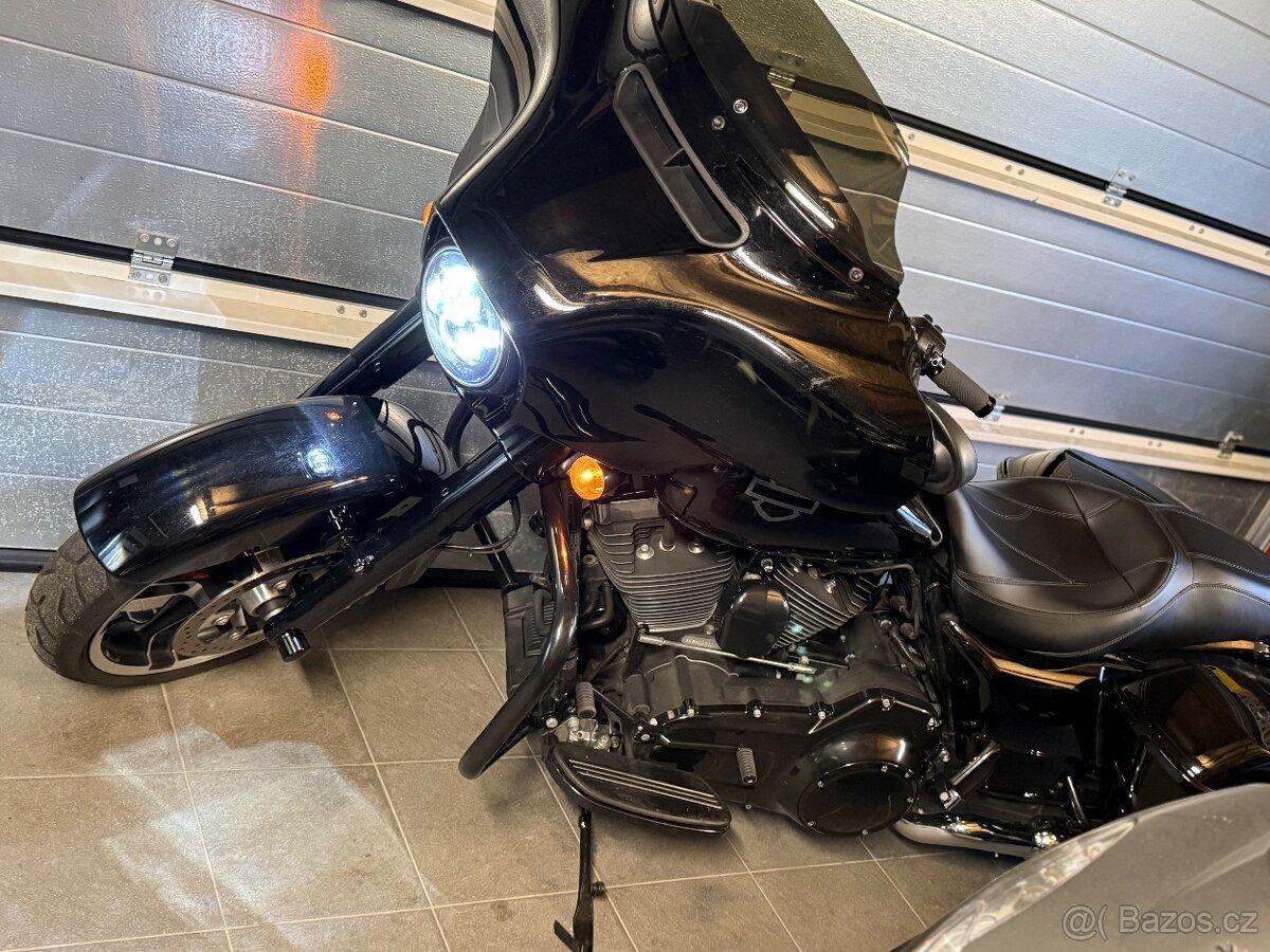 Harley davidson street glide 2016