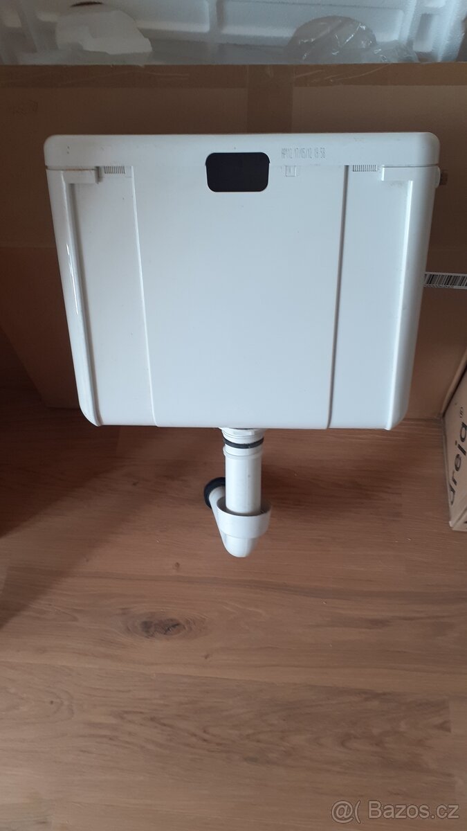 Nádržka na wc