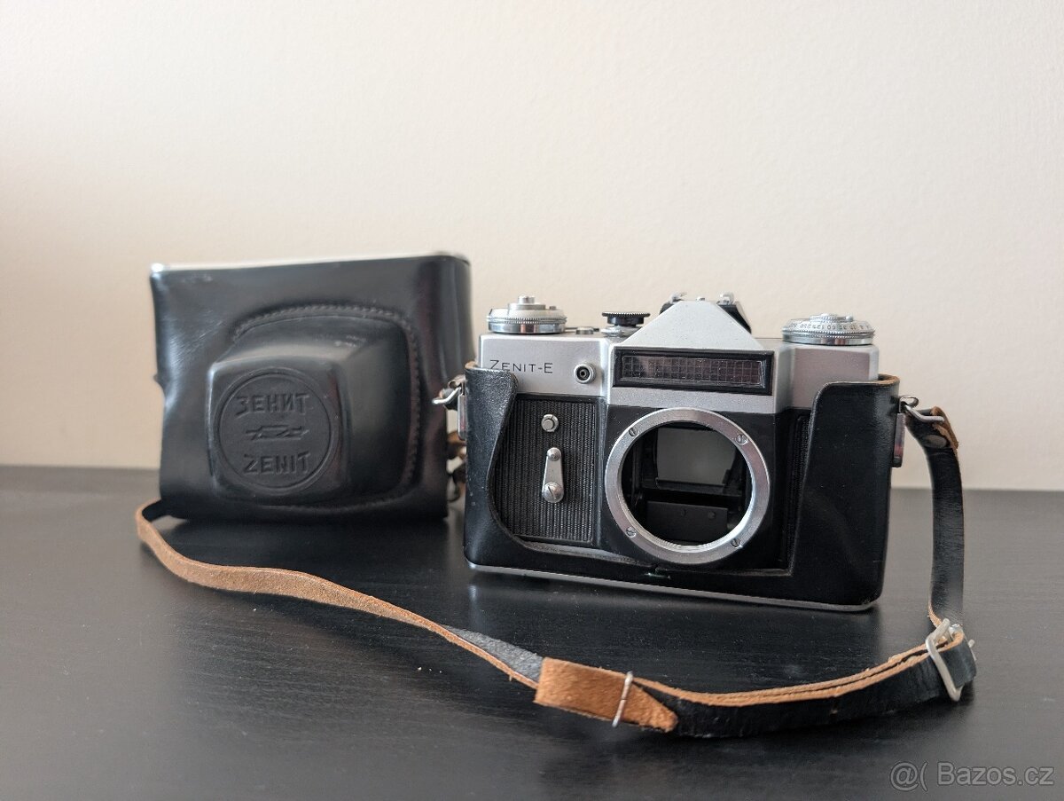 Fotoaparát Zenit E na kinofilmy