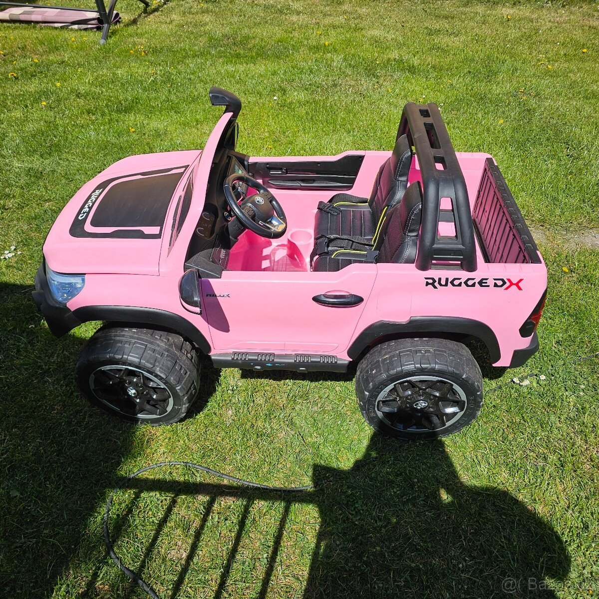 Elektricke auto toyota hilux
