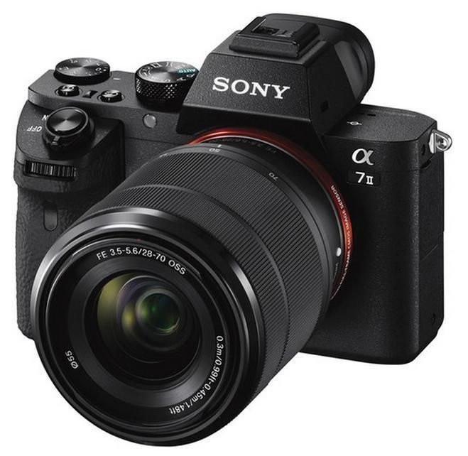 SONY Alpha A7 II + Sony FE 24-70 mm/brašna