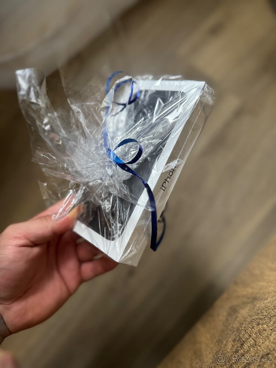  iPhone 16 128GB nový