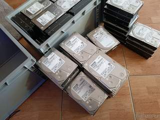 cca 100 ks sata i sas S 3.5 2TB disk HDD do pc nebo server