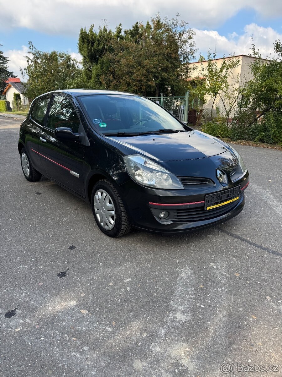 Renault Clio – 2007, 115 695 km