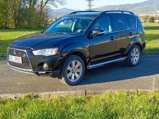 Mitsubushi outlander 2011