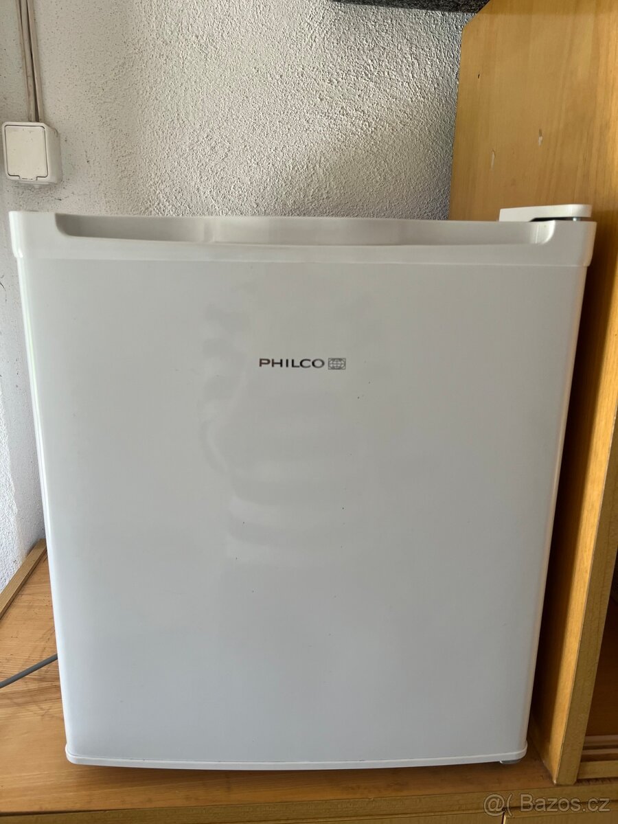 Mrazák Philco