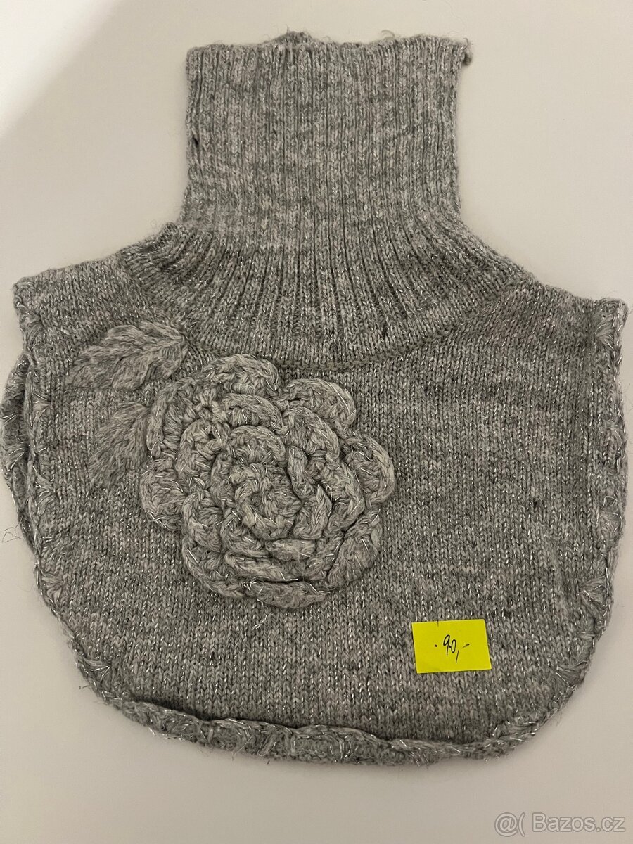 Nákrčník zn. H&M vel. 1-3 roky