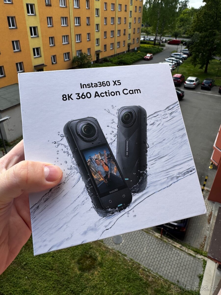 Insta 360 X5 - motorcycle Multiview Bundle + příslušenství