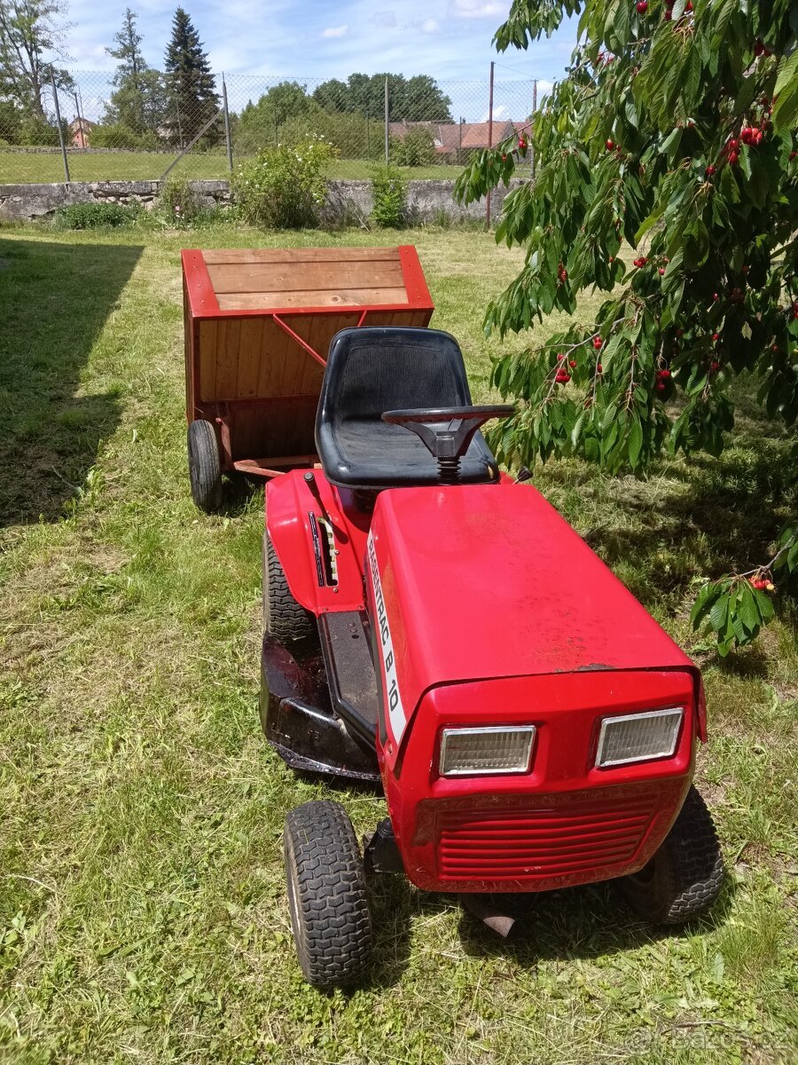 Zahradní trektůrek RASENTRAC