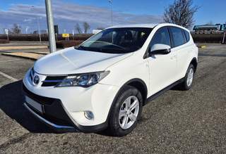 TOYOTA RAV4 D-4D 2013 1.MAJITEL-TEMPOMAT KAMERA SERVISKA
