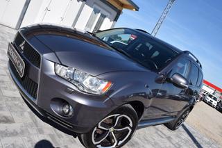 Mitsubishi Outlander 2.3 d 130KW 4X4 TAŽNÉ 7MÍST