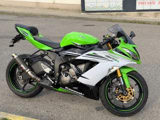 Kawasaki zx6r 636