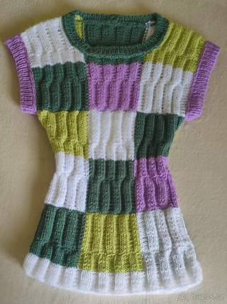 RUČNĚ PLETENÁ, NOVÁ, PATCHWORK HALENKA: S-M (nenošená)