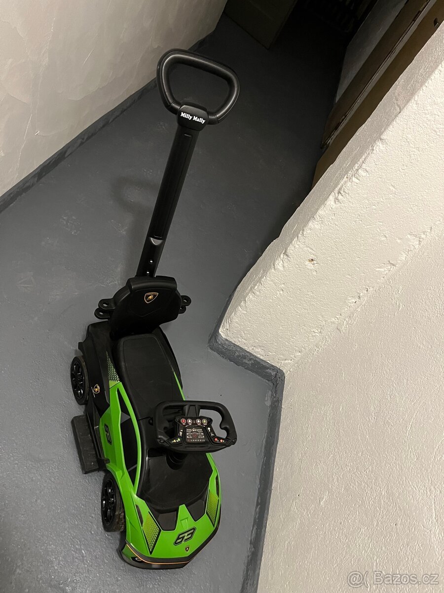 Lamborghini auticko odstrkovadlo zvuky