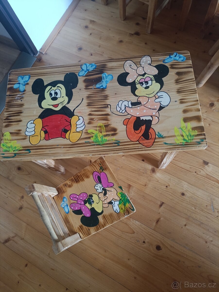 Dětský stoleček + židlička