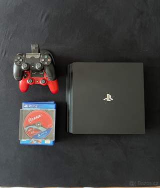 PlayStation 4 PRO + 2 ovladače + hry