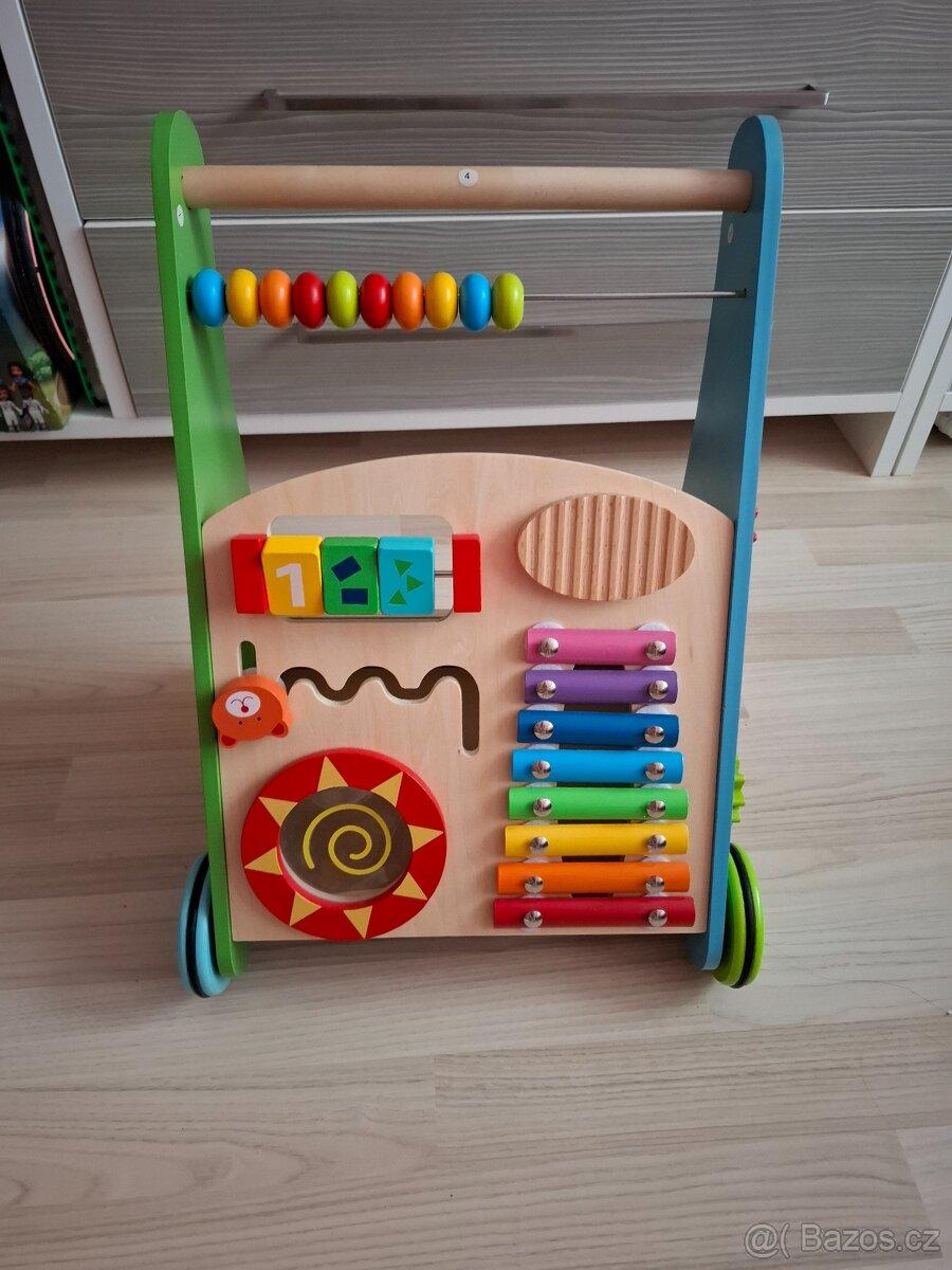 Multifunkční interaktivní chodítko