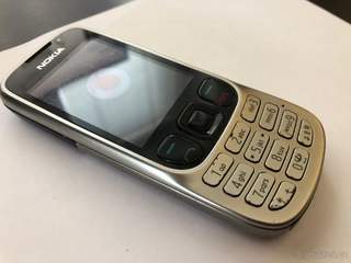 Nokia 6303C se zárukou