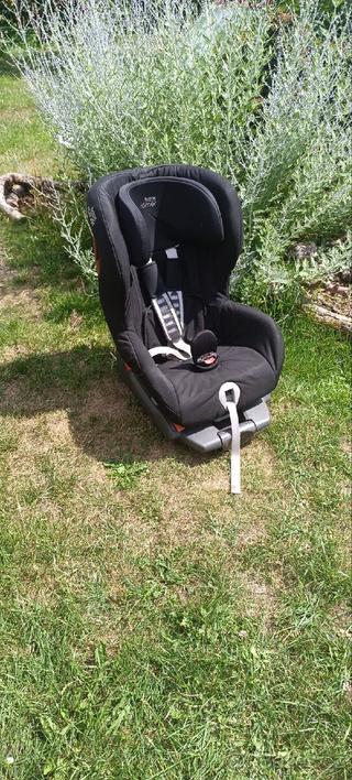 Autosedačka pro děti od 9 do cca 18 kg