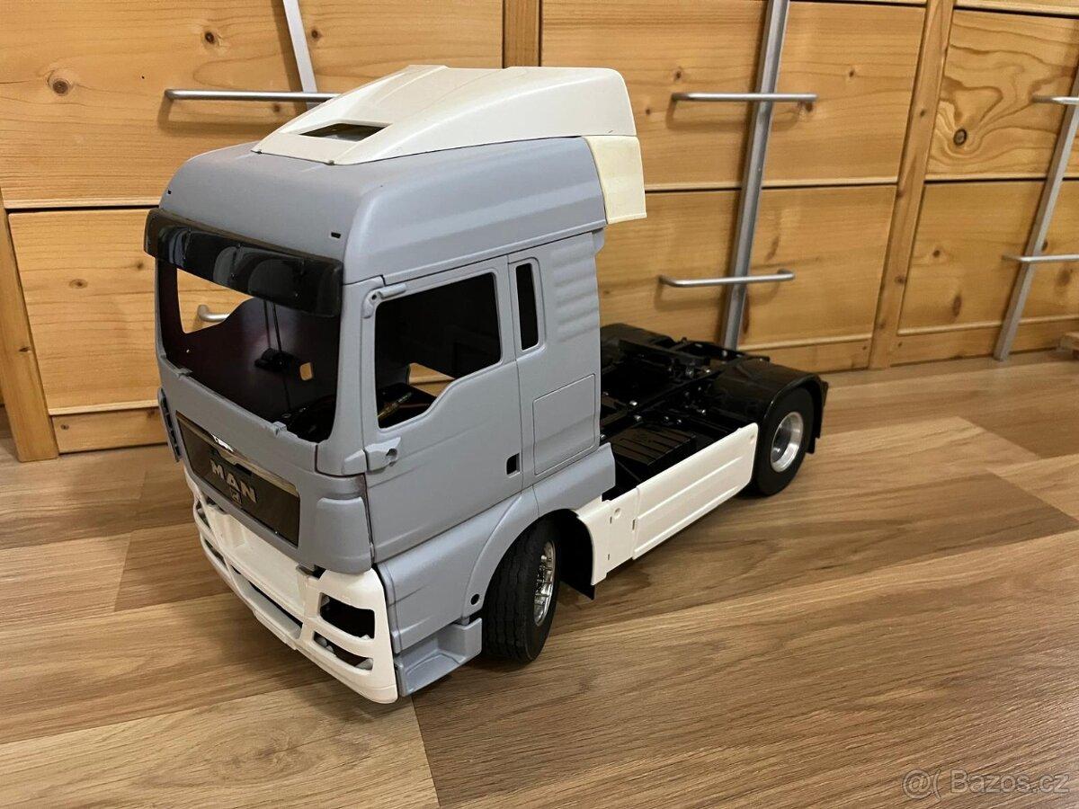 RC model MAN TGX 4x2 1:14