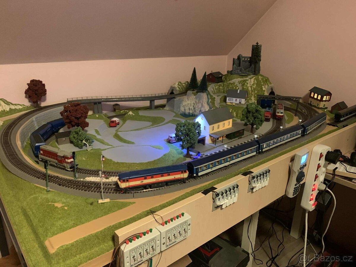 Modelové kolejiště HO 160x100