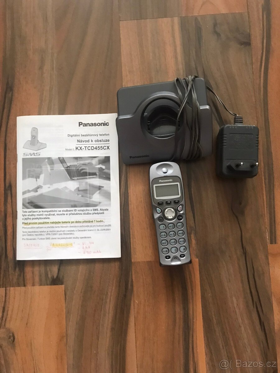 Telefon PANASONIC