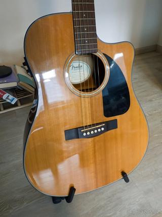 Elektroakustika Fender CD60ce